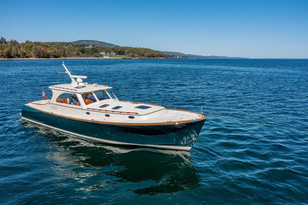 PIPE DREAMS 2002 Hinckley Talaria 44 Yacht For Sale in Camden ME PIPE DREAMS 2002 Hinckley Talaria 44 Yacht For Sale in Camden ME
