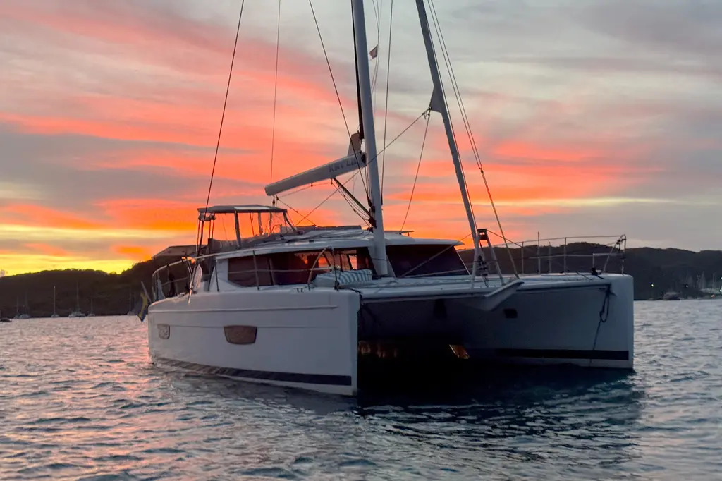Katla 2018 Fountaine Pajot Helia 44 Evolution Yacht For Sale in Aruba Katla 2018 Fountaine Pajot Helia 44 Evolution Yacht For Sale in Aruba