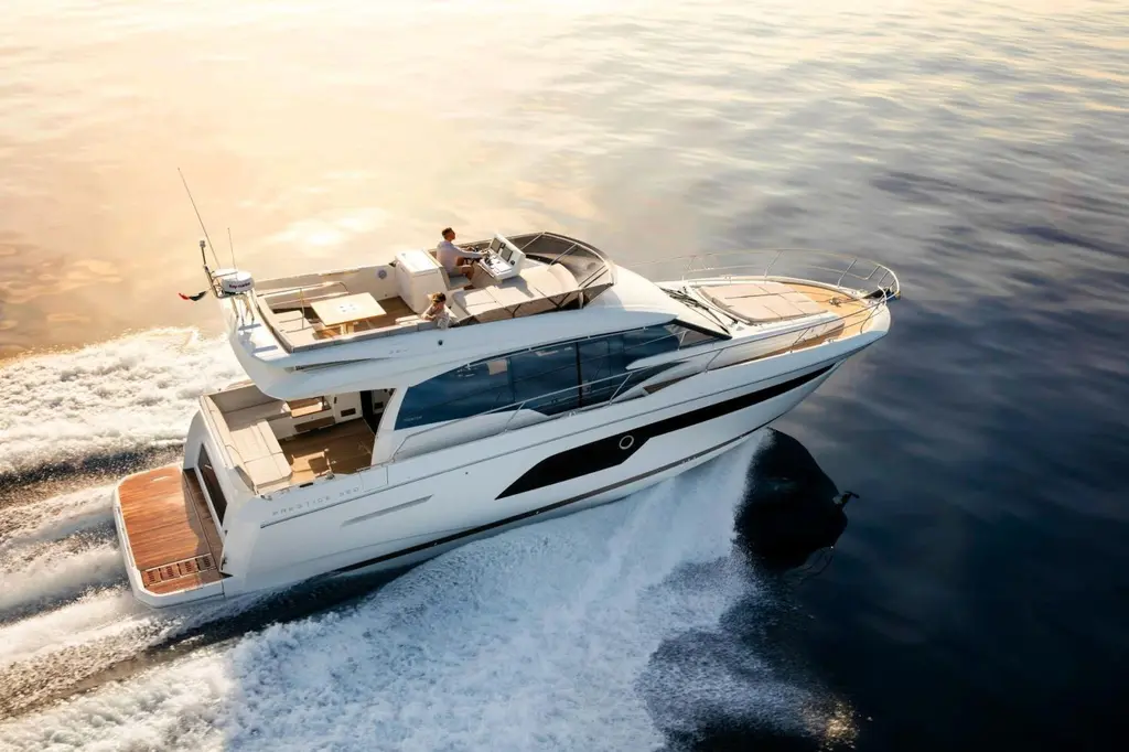 2023 Jeanneau Prestige 520 Fly Yacht For Sale in Le Lavandou 83 2023 Jeanneau Prestige 520 Fly Yacht For Sale in Le Lavandou 83