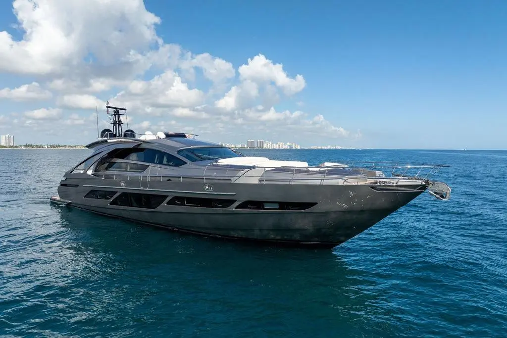 One Spin 3 2019 Pershing 9X Yacht For Sale in Fort Lauderdale FL One Spin 3 2019 Pershing 9X Yacht For Sale in Fort Lauderdale FL