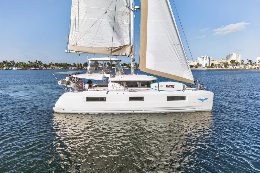 White Heron 2021 Lagoon 46 Yacht For Sale in Fort Lauderdale FL
