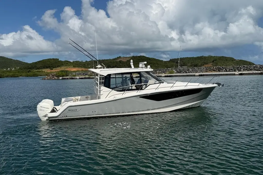 LA GRISSELLE 2021 Boston Whaler 405 Conquest Yacht For Sale in Fajardo LA GRISSELLE 2021 Boston Whaler 405 Conquest Yacht For Sale in Fajardo