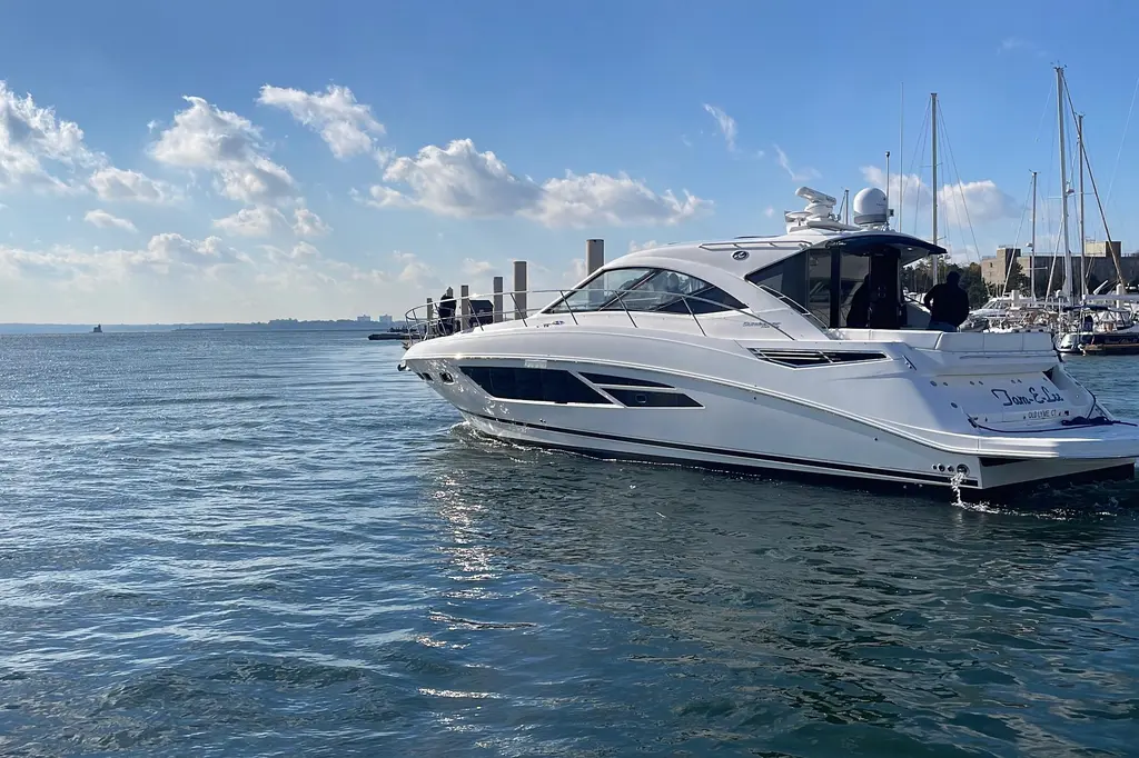 2013 Sea Ray Sundancer 510 Yacht For Sale in Bronx NY 2013 Sea Ray Sundancer 510 Yacht For Sale in Bronx NY