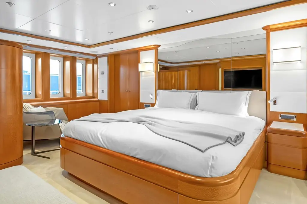 Unforgettable 2003 Royal Denship Motor Yacht Yacht For Sale in Fort Lauderdale FL Unforgettable 2003 Royal Denship Motor Yacht Yacht For Sale in Fort Lauderdale FL