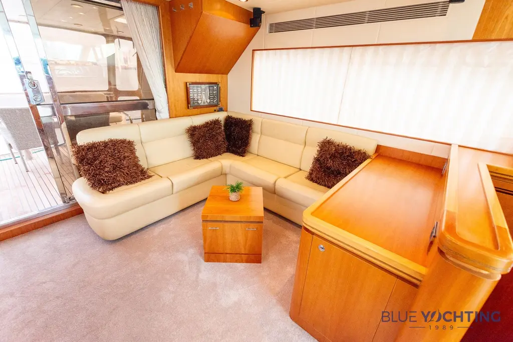 Mia Amor 2007 Elegance 60 Garage Yacht For Sale in Bremerhaven DE-HB Mia Amor 2007 Elegance 60 Garage Yacht For Sale in Bremerhaven DE-HB