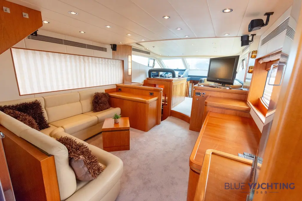 Mia Amor 2007 Elegance 60 Garage Yacht For Sale in Bremerhaven DE-HB Mia Amor 2007 Elegance 60 Garage Yacht For Sale in Bremerhaven DE-HB