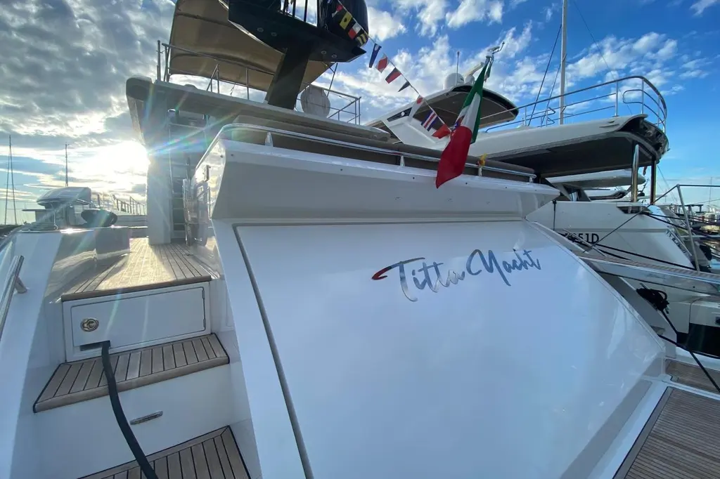 2016 Azimut 77S Yacht For Sale in Castel Volturno IT-CE 2016 Azimut 77S Yacht For Sale in Castel Volturno IT-CE