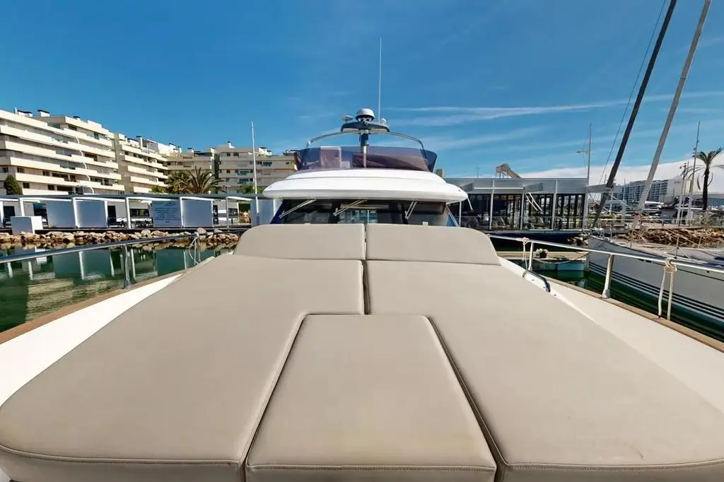 2020 Azimut Magellano 43 Yacht For Sale in Vilamoura 2020 Azimut Magellano 43 Yacht For Sale in Vilamoura