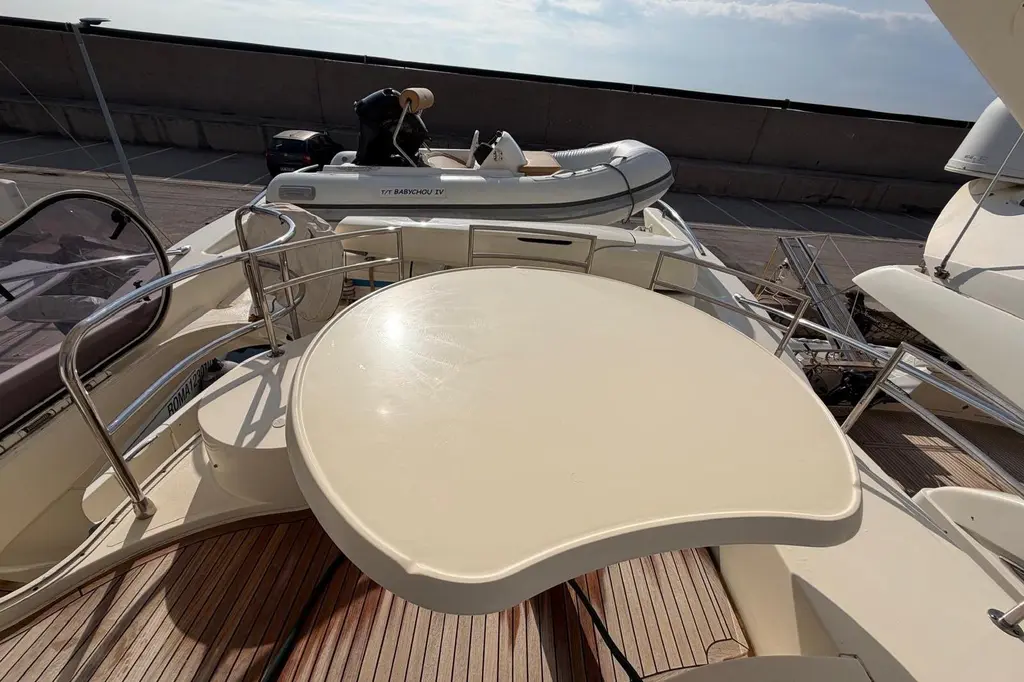 2007 Azimut 68E Yacht For Sale in Fiumicino IT-RM 2007 Azimut 68E Yacht For Sale in Fiumicino IT-RM