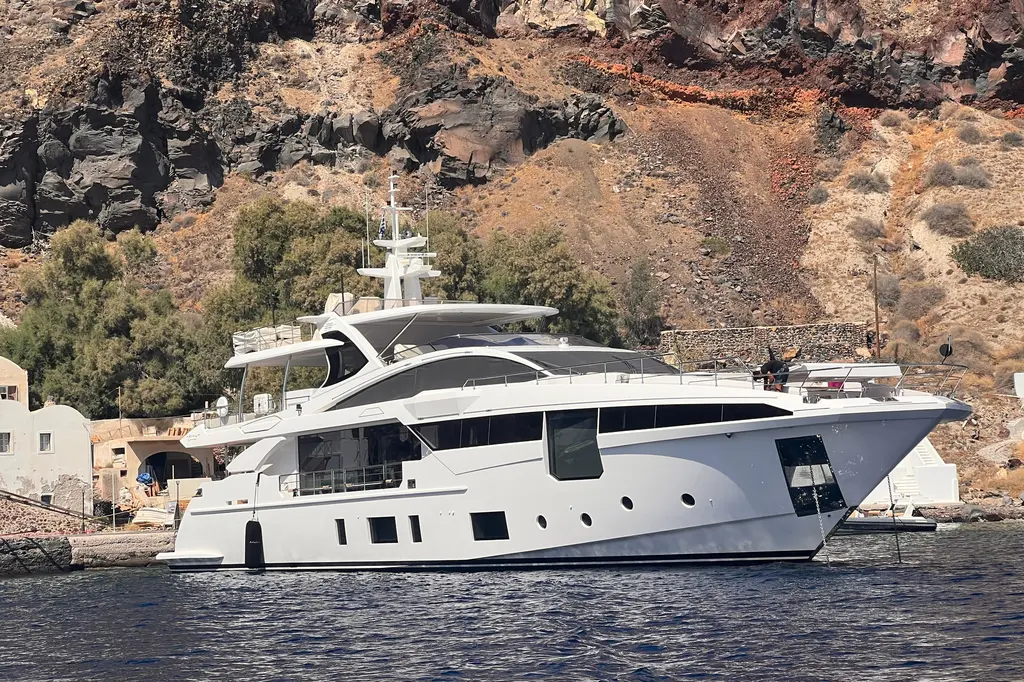 DAGUSHA 2020 Azimut Grande 35M Yacht For Sale in Monaco DAGUSHA 2020 Azimut Grande 35M Yacht For Sale in Monaco