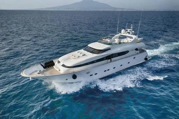 1999 Maiora 29 DP Yacht For Sale in Naples IT-NA 1999 Maiora 29 DP Yacht For Sale in Naples IT-NA