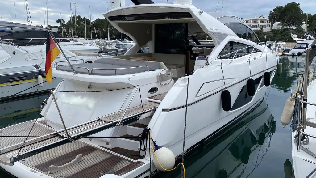 2015 Sunseeker Predator 57 Yacht For Sale in Palma 2015 Sunseeker Predator 57 Yacht For Sale in Palma