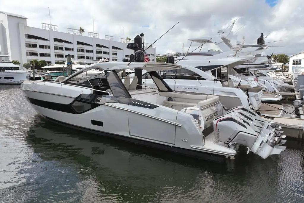 Chicken Money 2023 Azimut Verve 47 Yacht For Sale in North Miami Beach FL Chicken Money 2023 Azimut Verve 47 Yacht For Sale in North Miami Beach FL