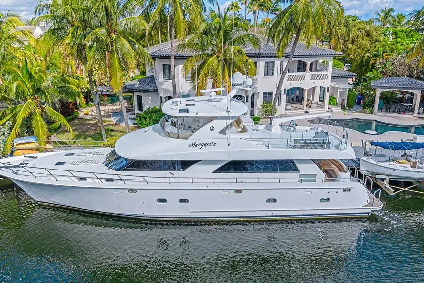 Margarita 2010 Ocean Alexander 74 Motoryacht Yacht For Sale in Fort Lauderdale FL Margarita 2010 Ocean Alexander 74 Motoryacht Yacht For Sale in Fort Lauderdale FL