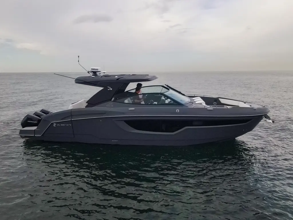 DI BLUE 2022 Cruisers Yachts 38 GLS OB Yacht For Sale in Fort Lauderdale FL DI BLUE 2022 Cruisers Yachts 38 GLS OB Yacht For Sale in Fort Lauderdale FL