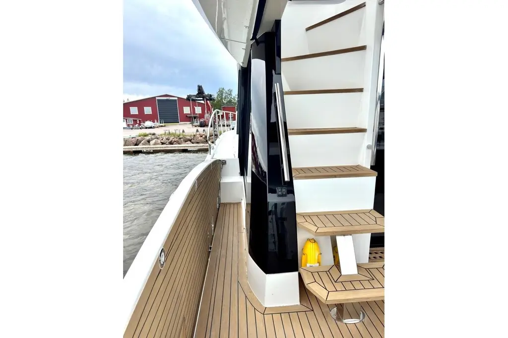 2018 Galeon 470 Sky Yacht For Sale in Loviisa 2018 Galeon 470 Sky Yacht For Sale in Loviisa