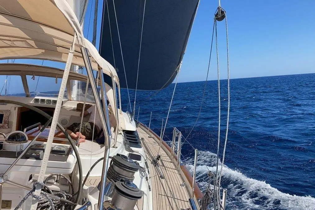CYGNUS OF ANGLESEY 2004 Oyster 82 Yacht For Sale in Genoa IT-GE CYGNUS OF ANGLESEY 2004 Oyster 82 Yacht For Sale in Genoa IT-GE
