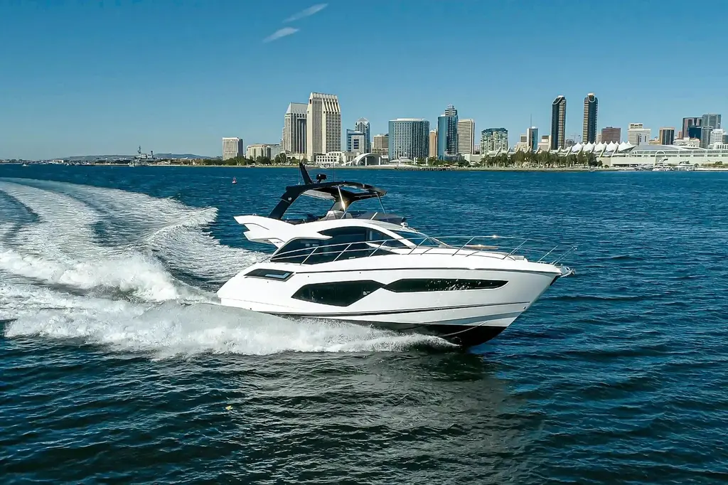 2021 Sunseeker Manhattan 55 Yacht For Sale in Istanbul 2021 Sunseeker Manhattan 55 Yacht For Sale in Istanbul