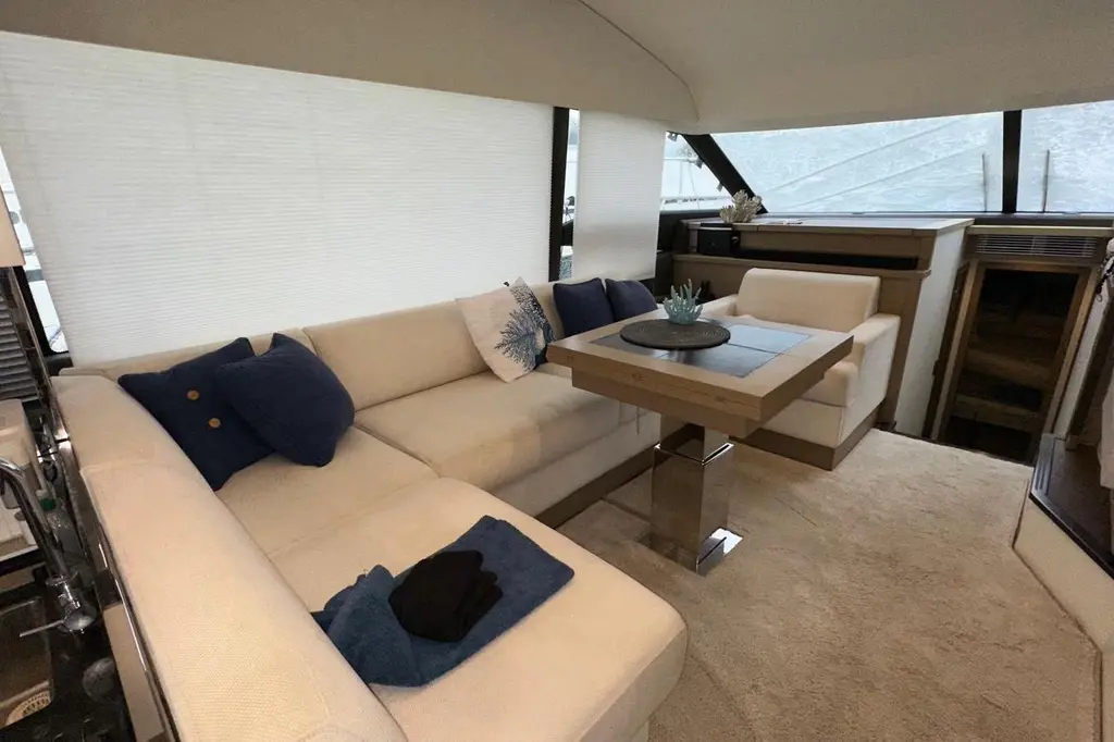 2018 Prestige 520 Yacht For Sale in Cannes 2018 Prestige 520 Yacht For Sale in Cannes