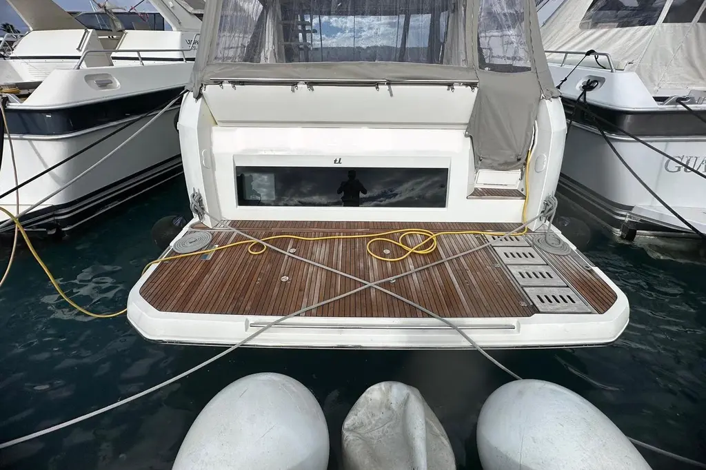 2018 Prestige 520 Yacht For Sale in Cannes 2018 Prestige 520 Yacht For Sale in Cannes