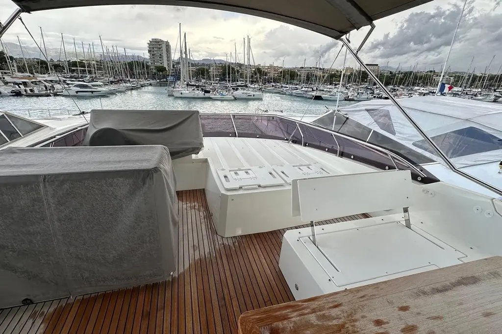 2018 Prestige 520 Yacht For Sale in Cannes 2018 Prestige 520 Yacht For Sale in Cannes