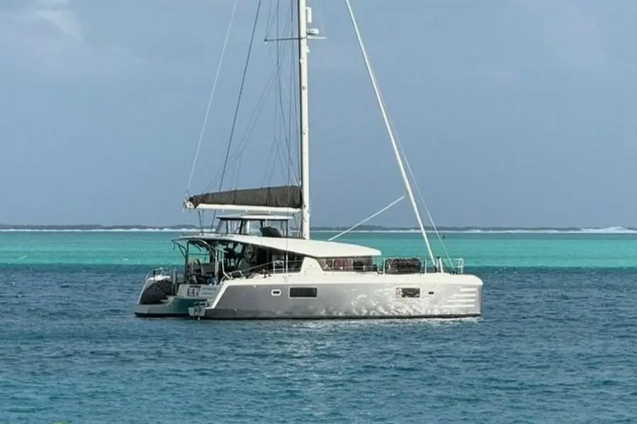 Synchronicity 2022 Lagoon 42 Yacht For Sale in Papeete Synchronicity 2022 Lagoon 42 Yacht For Sale in Papeete