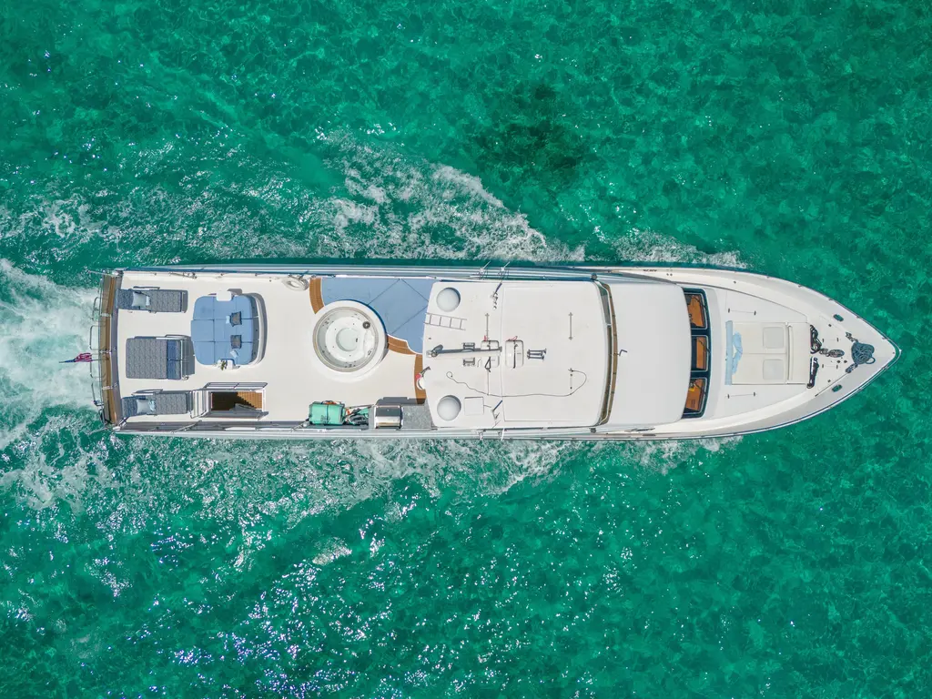 Two Seas 2001 Hargrave Flybridge Yacht For Sale in Miami Beach FL Two Seas 2001 Hargrave Flybridge Yacht For Sale in Miami Beach FL