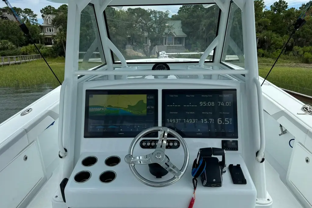 Fluid Mechanic 2024 Yellowfin 39 Offshore Yacht For Sale in Kiawah Island SC Fluid Mechanic 2024 Yellowfin 39 Offshore Yacht For Sale in Kiawah Island SC