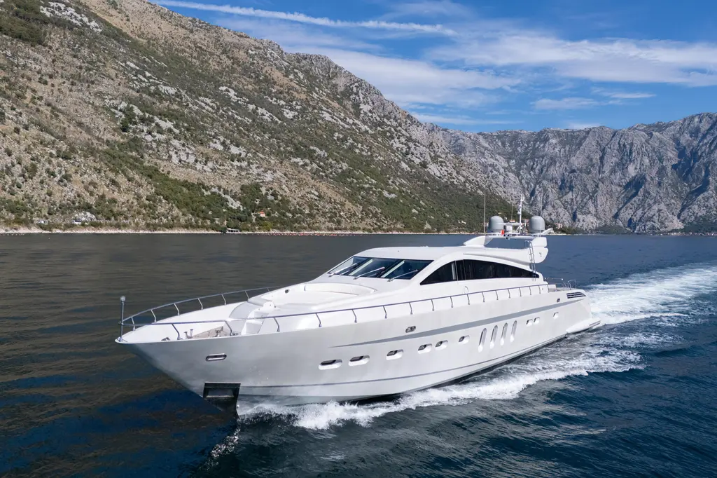 Jade 2008 Arno Leopard 31 Yacht For Sale in Tivat Jade 2008 Arno Leopard 31 Yacht For Sale in Tivat