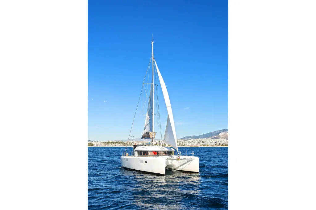 K3 2019 Lagoon 50 Yacht For Sale in Alimos K3 2019 Lagoon 50 Yacht For Sale in Alimos