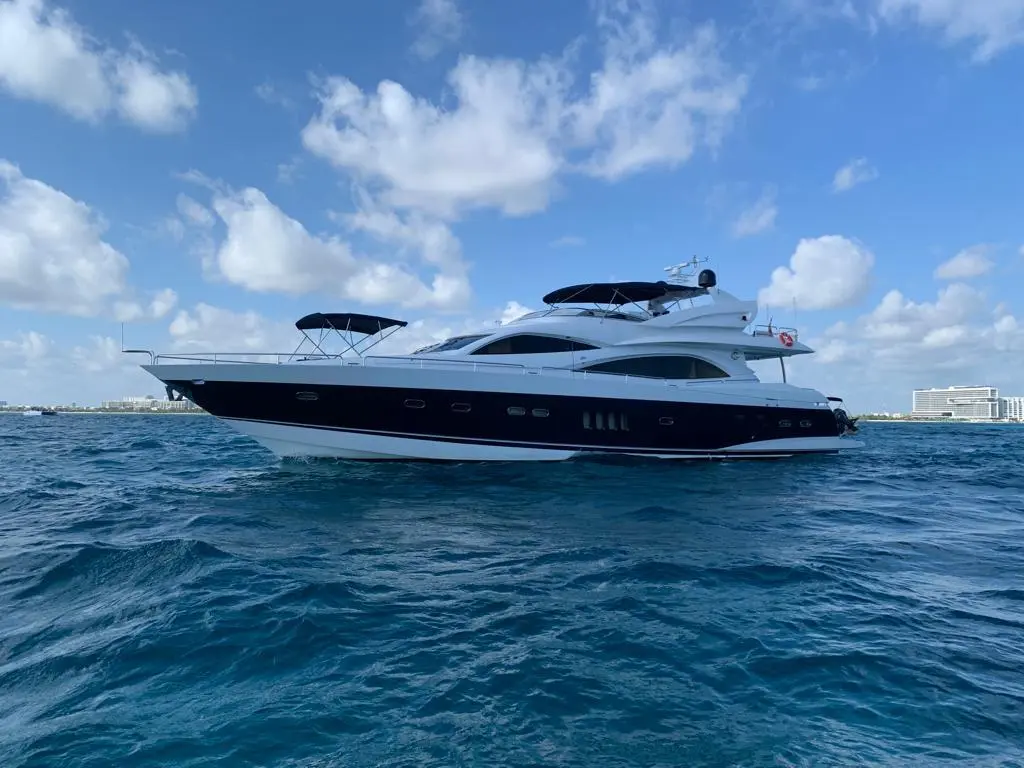 Julcan II 2006 Sunseeker 90 Yacht Yacht For Sale in Puerto Vallarta Julcan II 2006 Sunseeker 90 Yacht Yacht For Sale in Puerto Vallarta