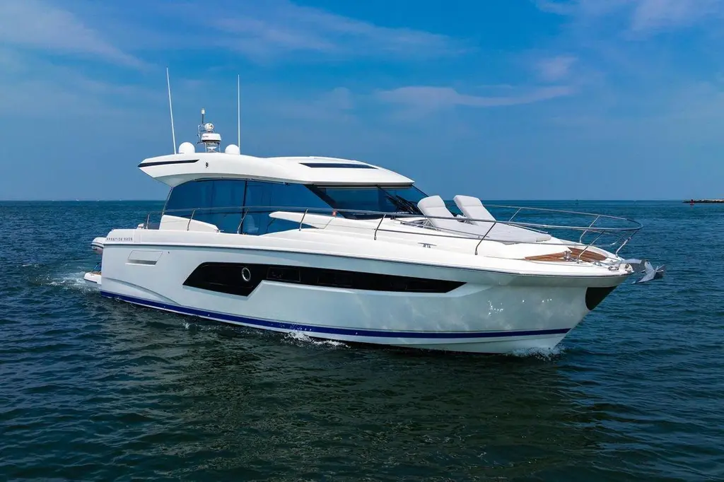 2022 Prestige 520S Yacht For Sale in Freeport NY 2022 Prestige 520S Yacht For Sale in Freeport NY