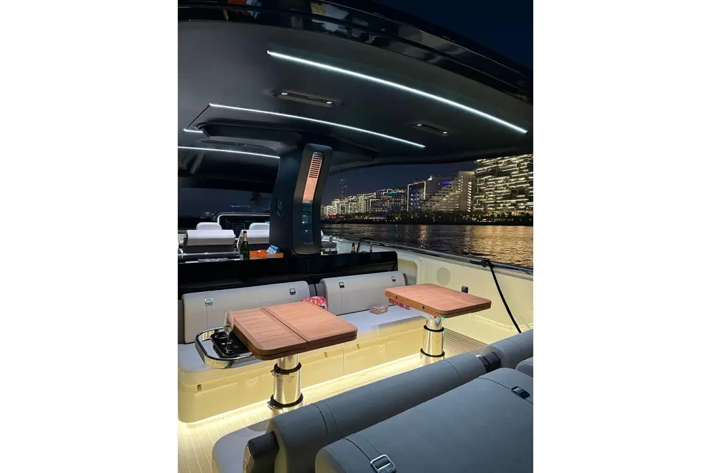 2024 Invictus TT460 Yacht For Sale in Dubai 2024 Invictus TT460 Yacht For Sale in Dubai