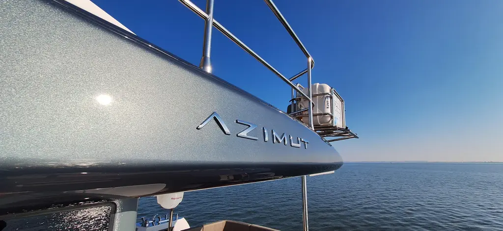 Bella Vita 2020 Azimut Magellano 66 Yacht For Sale in Hellevoetsluis Bella Vita 2020 Azimut Magellano 66 Yacht For Sale in Hellevoetsluis