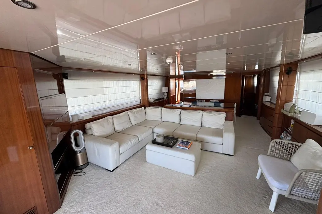 2004 Sanlorenzo SL88 Yacht For Sale in Elliniko 2004 Sanlorenzo SL88 Yacht For Sale in Elliniko