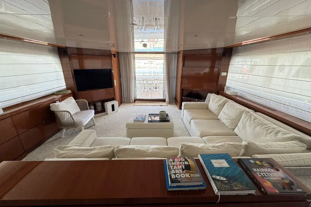 2004 Sanlorenzo SL88 Yacht For Sale in Elliniko 2004 Sanlorenzo SL88 Yacht For Sale in Elliniko