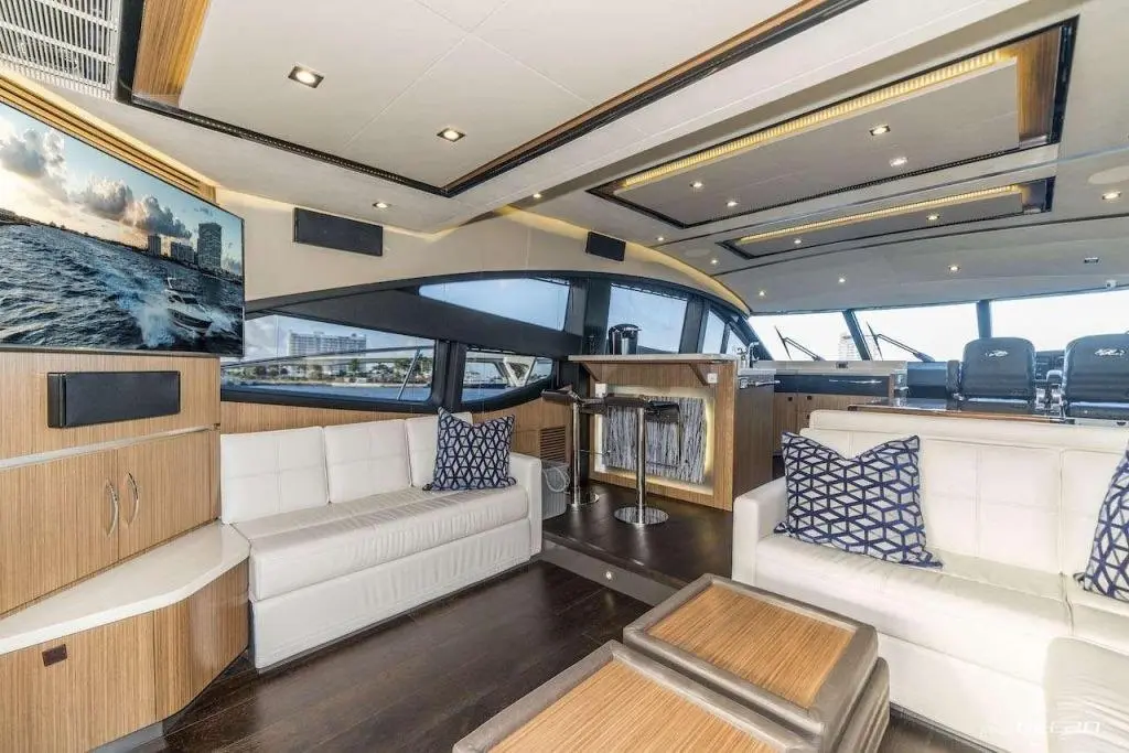 2017 Sea Ray L650 Fly Yacht For Sale in Aventura FL 2017 Sea Ray L650 Fly Yacht For Sale in Aventura FL