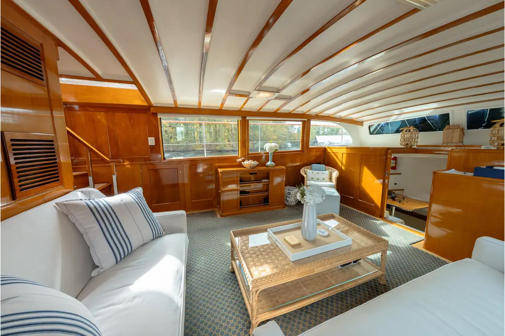 SOMERSET 1971 Trumpy 58 Yacht For Sale in Chesapeake VA SOMERSET 1971 Trumpy 58 Yacht For Sale in Chesapeake VA