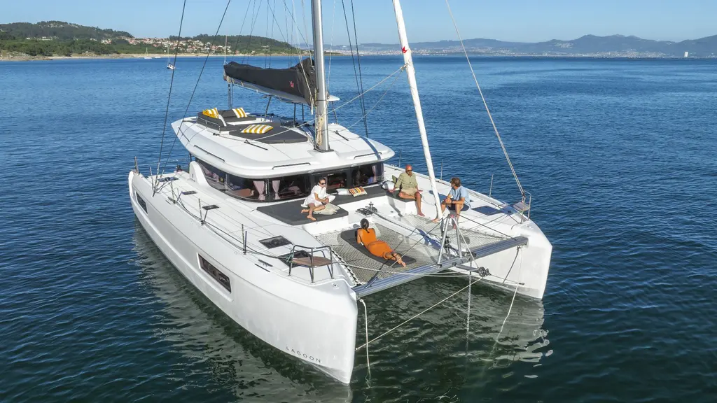 2026 Lagoon 43 Yacht For Sale in Les Sables-d'Olonne 85 2026 Lagoon 43 Yacht For Sale in Les Sables-d'Olonne 85