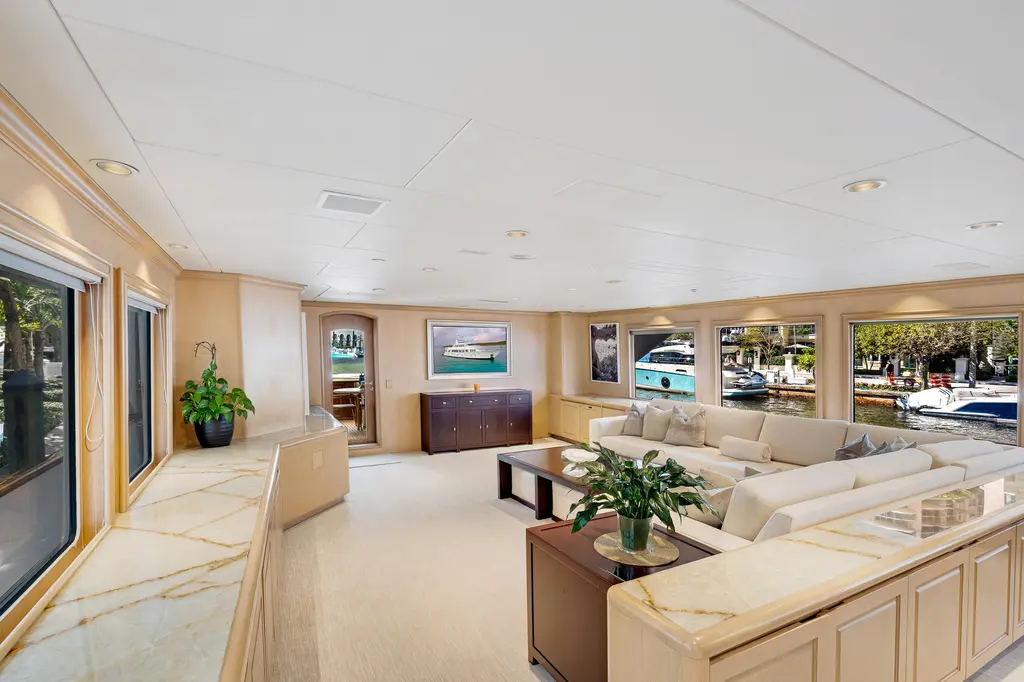 CHANSON 1995 Christensen Tri-Deck Yacht For Sale in Fort Lauderdale FL CHANSON 1995 Christensen Tri-Deck Yacht For Sale in Fort Lauderdale FL