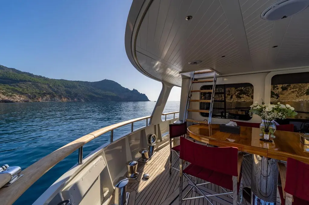 1986 Moonen 85 Yacht For Sale in Pisa IT-PI 1986 Moonen 85 Yacht For Sale in Pisa IT-PI