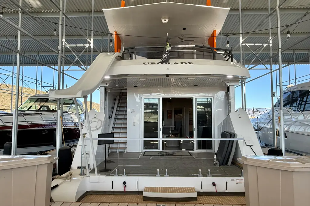 UPGRADE 2021 Yachts Atlas V Series 8018 Yacht For Sale in Peoria AZ UPGRADE 2021 Yachts Atlas V Series 8018 Yacht For Sale in Peoria AZ