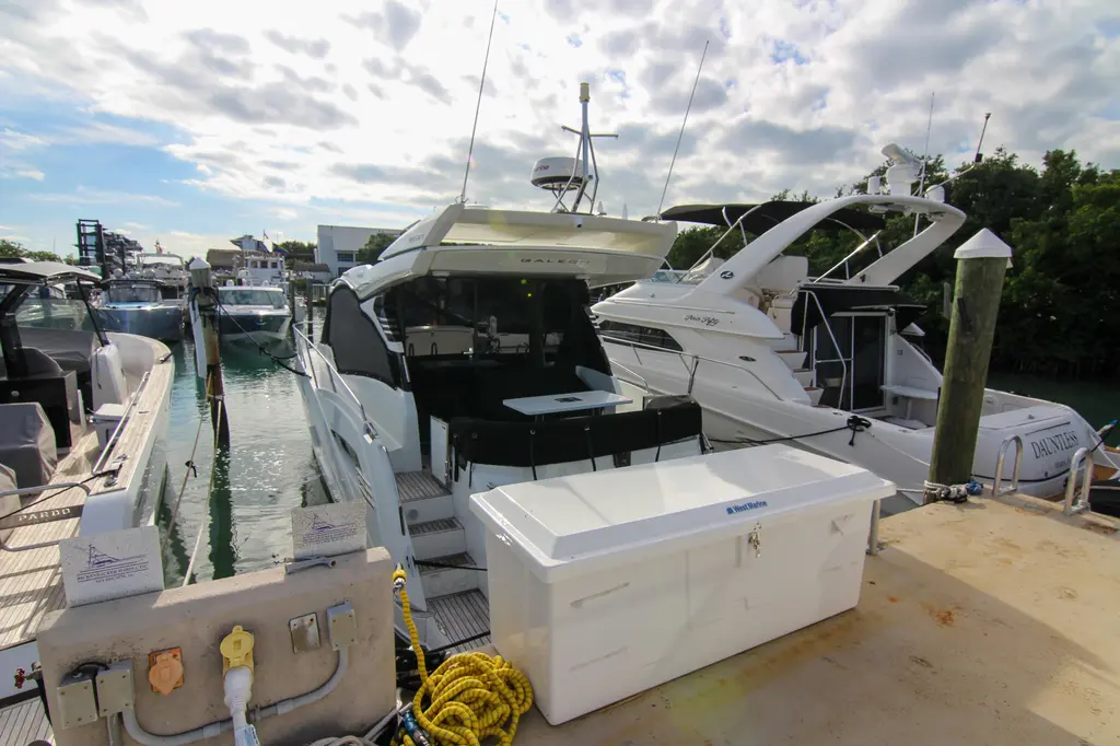  2021 Galeon 425 HTS Yacht For Sale in Key Biscayne FL