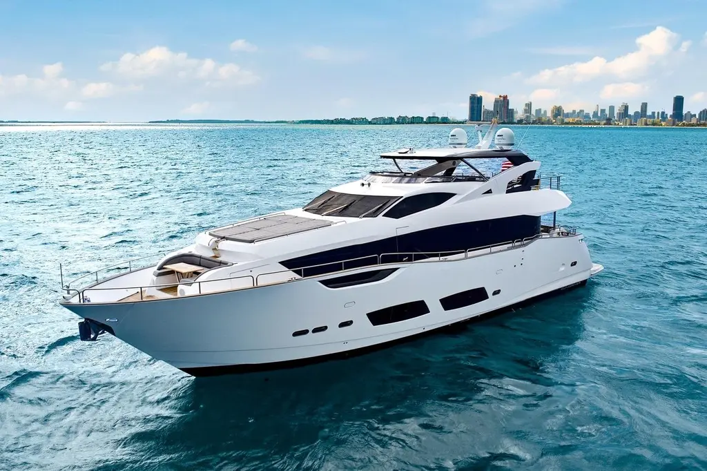 PURA VIDA 2020 Sunseeker 95 Yacht Yacht For Sale in Miami FL PURA VIDA 2020 Sunseeker 95 Yacht Yacht For Sale in Miami FL