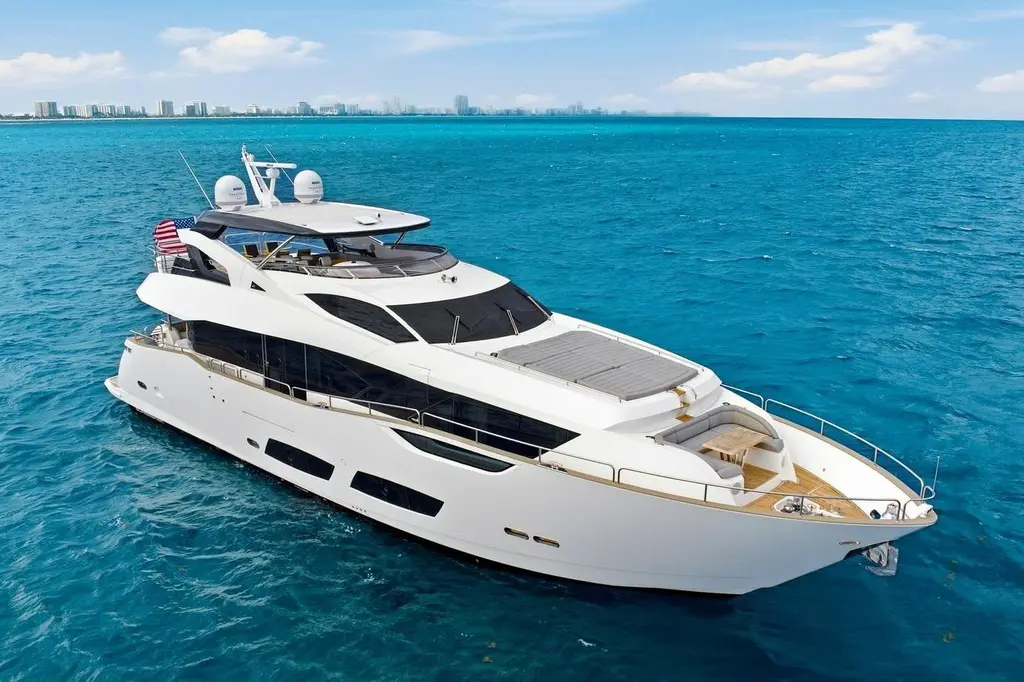 PURA VIDA 2020 Sunseeker 95 Yacht Yacht For Sale in Miami FL PURA VIDA 2020 Sunseeker 95 Yacht Yacht For Sale in Miami FL