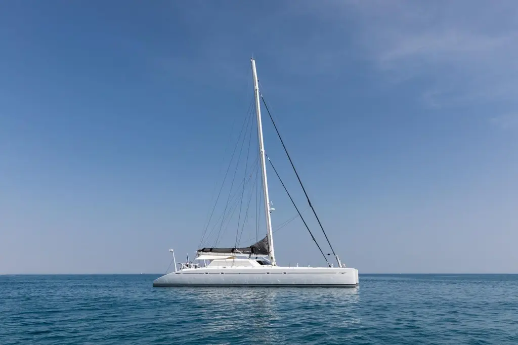Magic Cat 1996 82 Yacht For Sale in S?te 34 Magic Cat 1996 82 Yacht For Sale in S?te 34