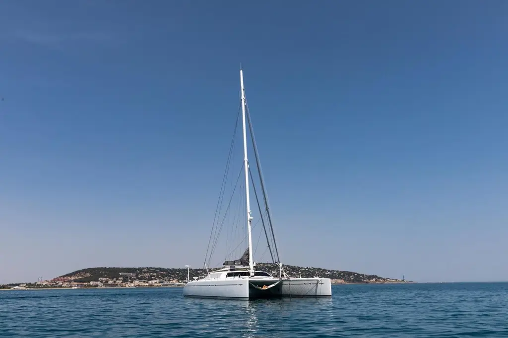 Magic Cat 1996 82 Yacht For Sale in S?te 34 Magic Cat 1996 82 Yacht For Sale in S?te 34