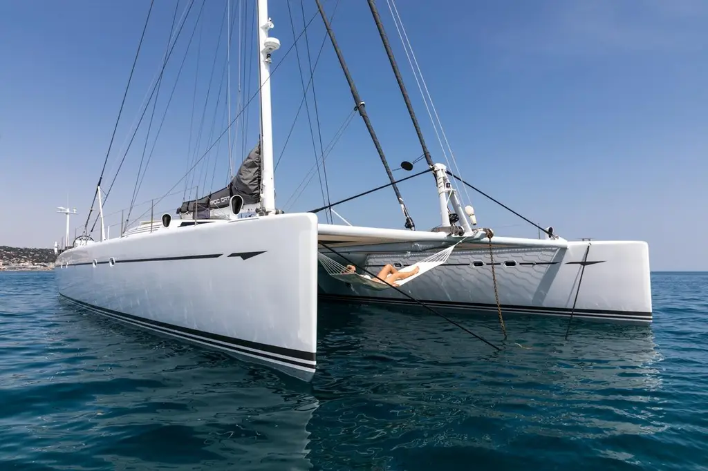 Magic Cat 1996 82 Yacht For Sale in S?te 34 Magic Cat 1996 82 Yacht For Sale in S?te 34