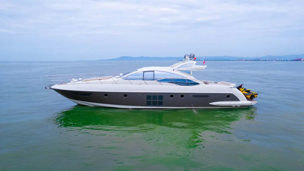 BALA 2009 Azimut 62S Yacht For Sale in Puerto Vallarta BALA 2009 Azimut 62S Yacht For Sale in Puerto Vallarta