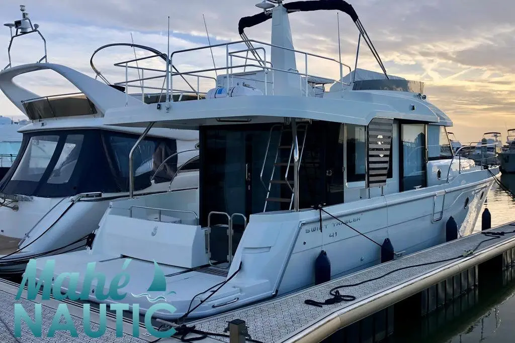 2024 Beneteau Swift Trawler 41 Fly Yacht For Sale in La Trinité-sur-Mer 56 2024 Beneteau Swift Trawler 41 Fly Yacht For Sale in La Trinité-sur-Mer 56